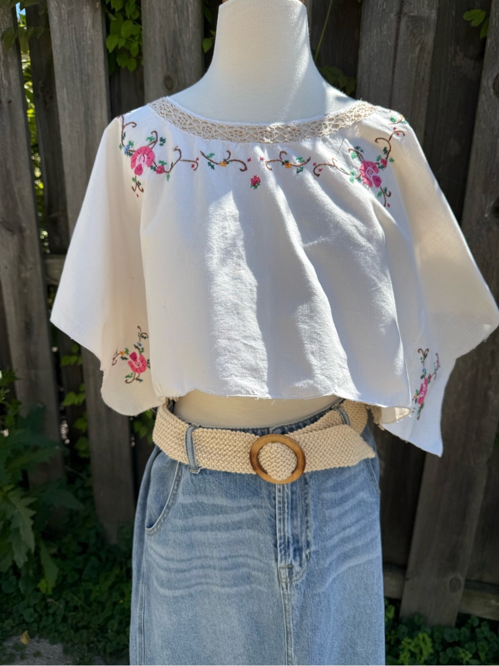Handmade Vtg Tablecloth & Doily Embroidered Boho Crop Top Floral Cape Sleeve